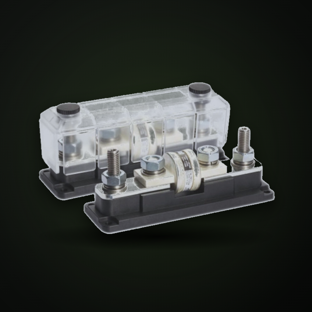 Class-T and ANL fuses with copper busbars and heavy gauge wiring